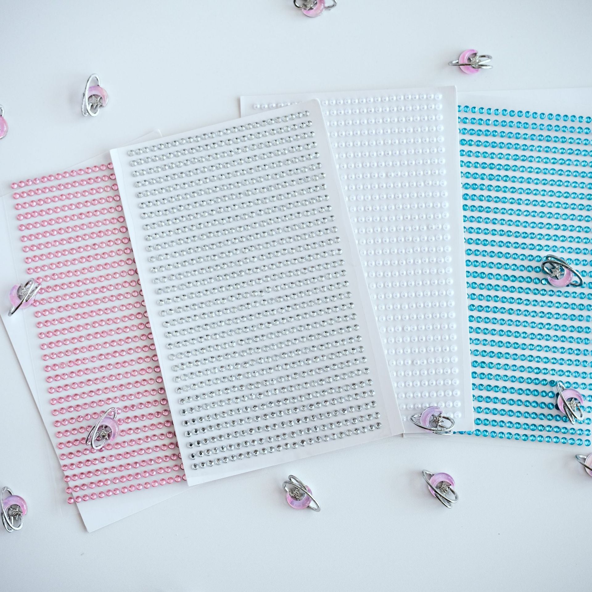 Pearl Diamond Chain Sticker for journaling and scrapbooking