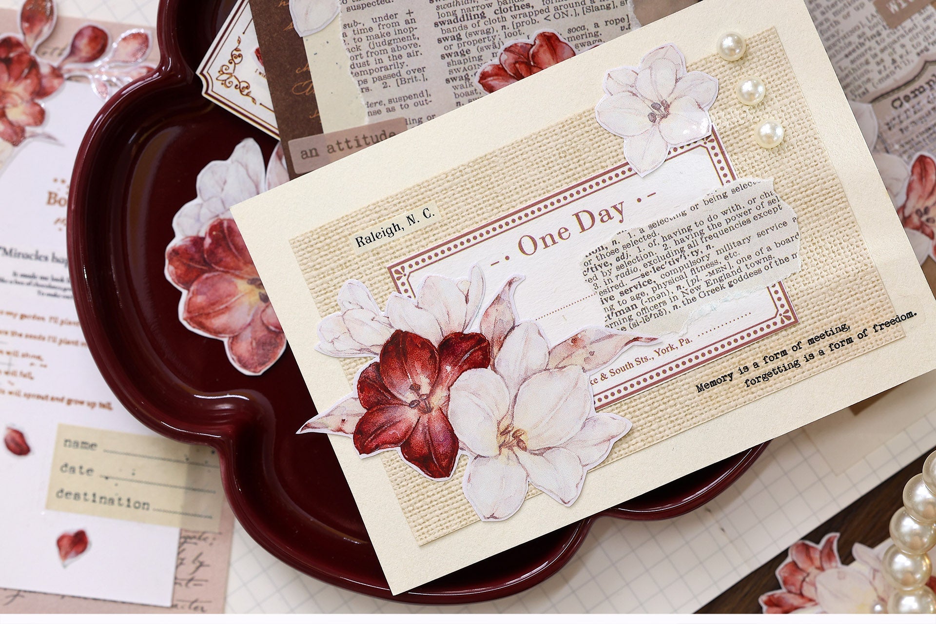 Red and White Freesia Flowers PET/Washi Tape (5cm * 100cm)