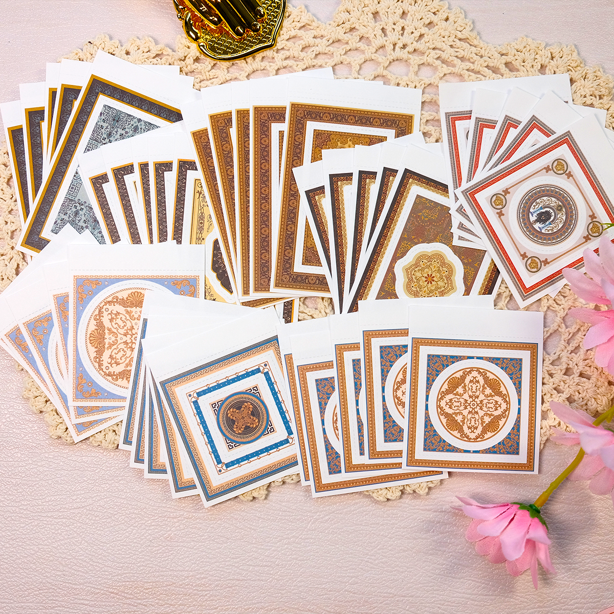 Vintage Frame Die-cut Notepad Paper