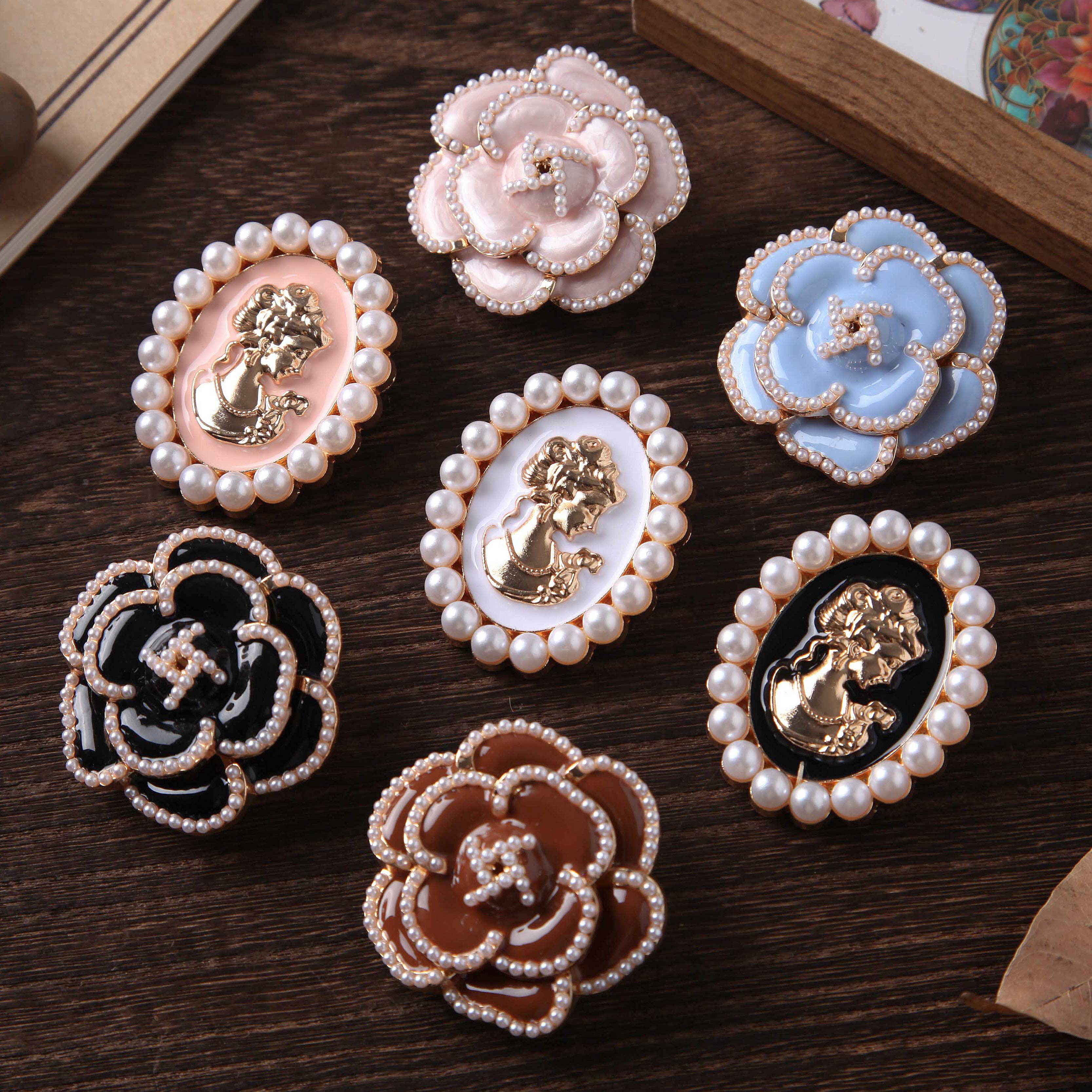 Camellia Beauty Metal Clips