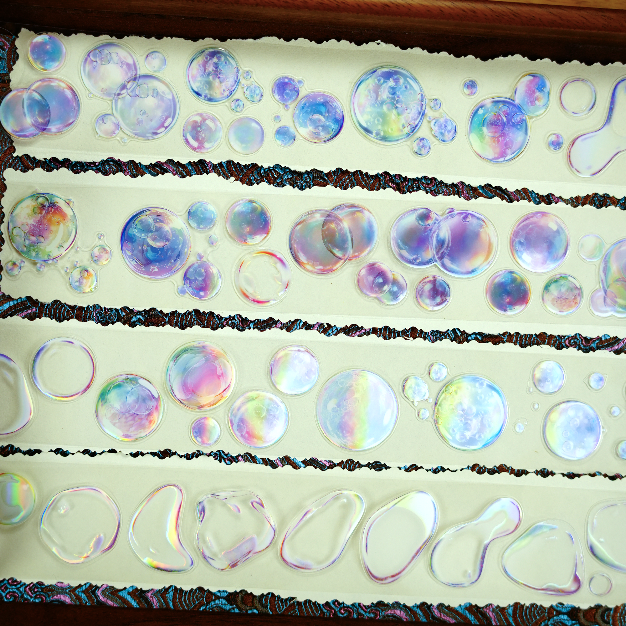 Rainbow Bubbles Rainbow Coating Pre-cut PET Tape | No.33 | MOOBOOM Design