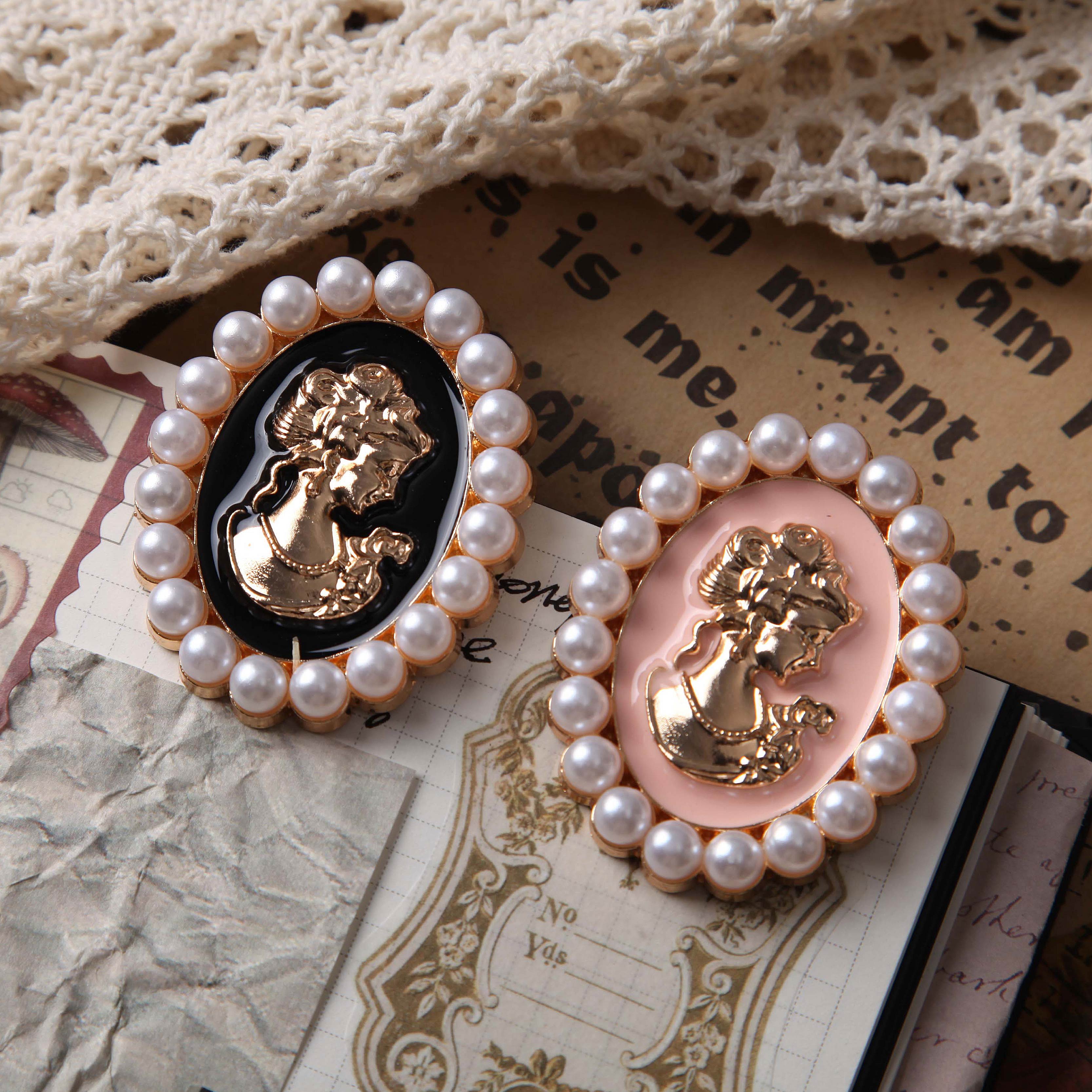 Camellia Beauty Metal Clips