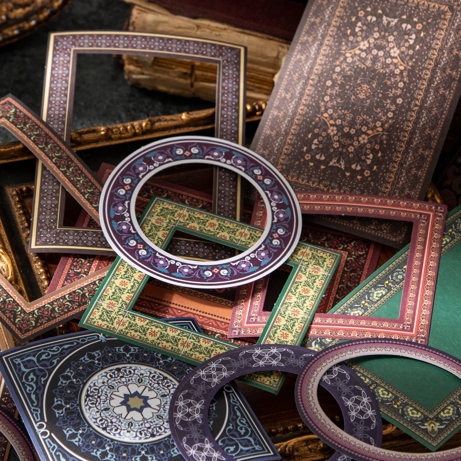 Classical Openwork Die-cut Vintage Frame Notepad Paper