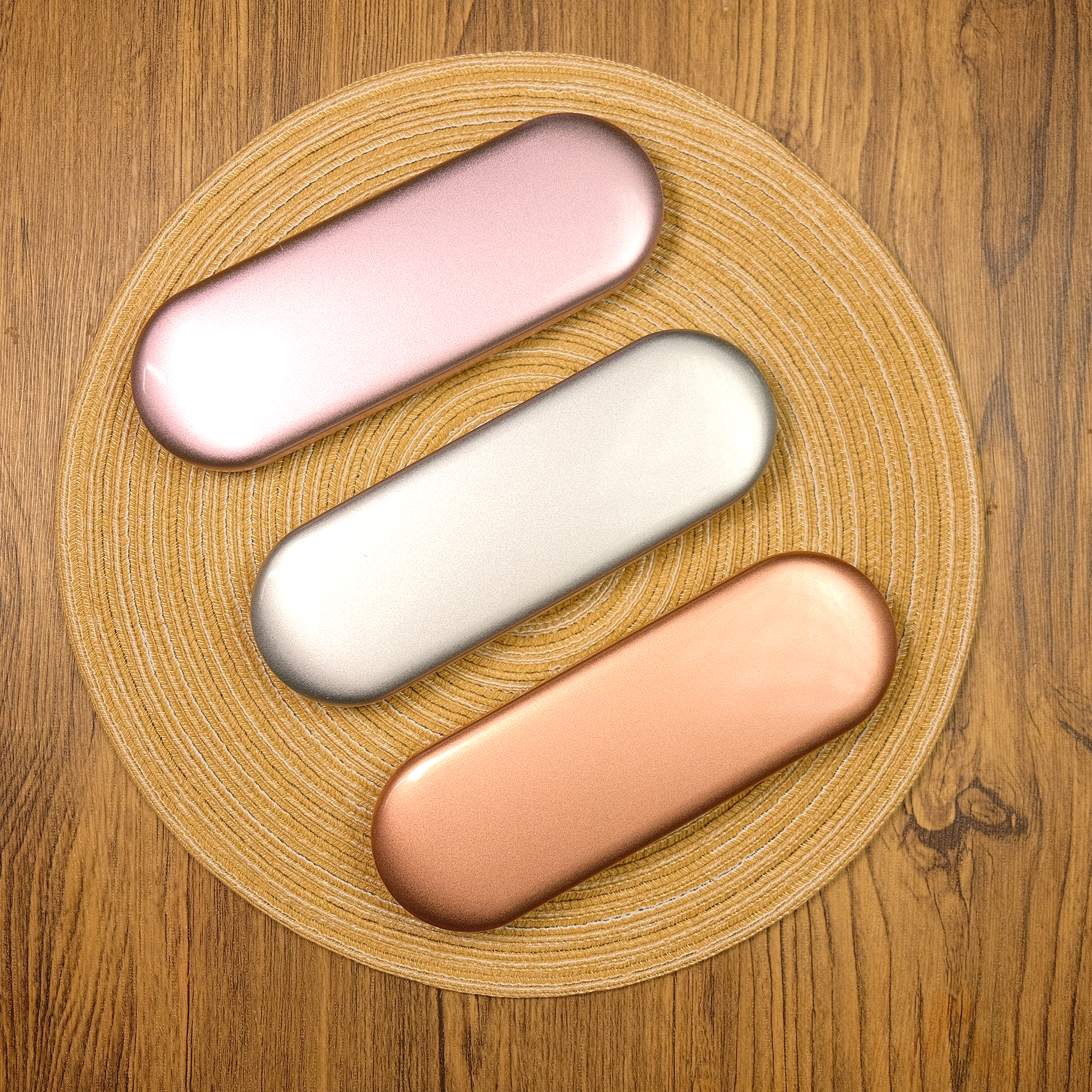 Storage cases for tweezers