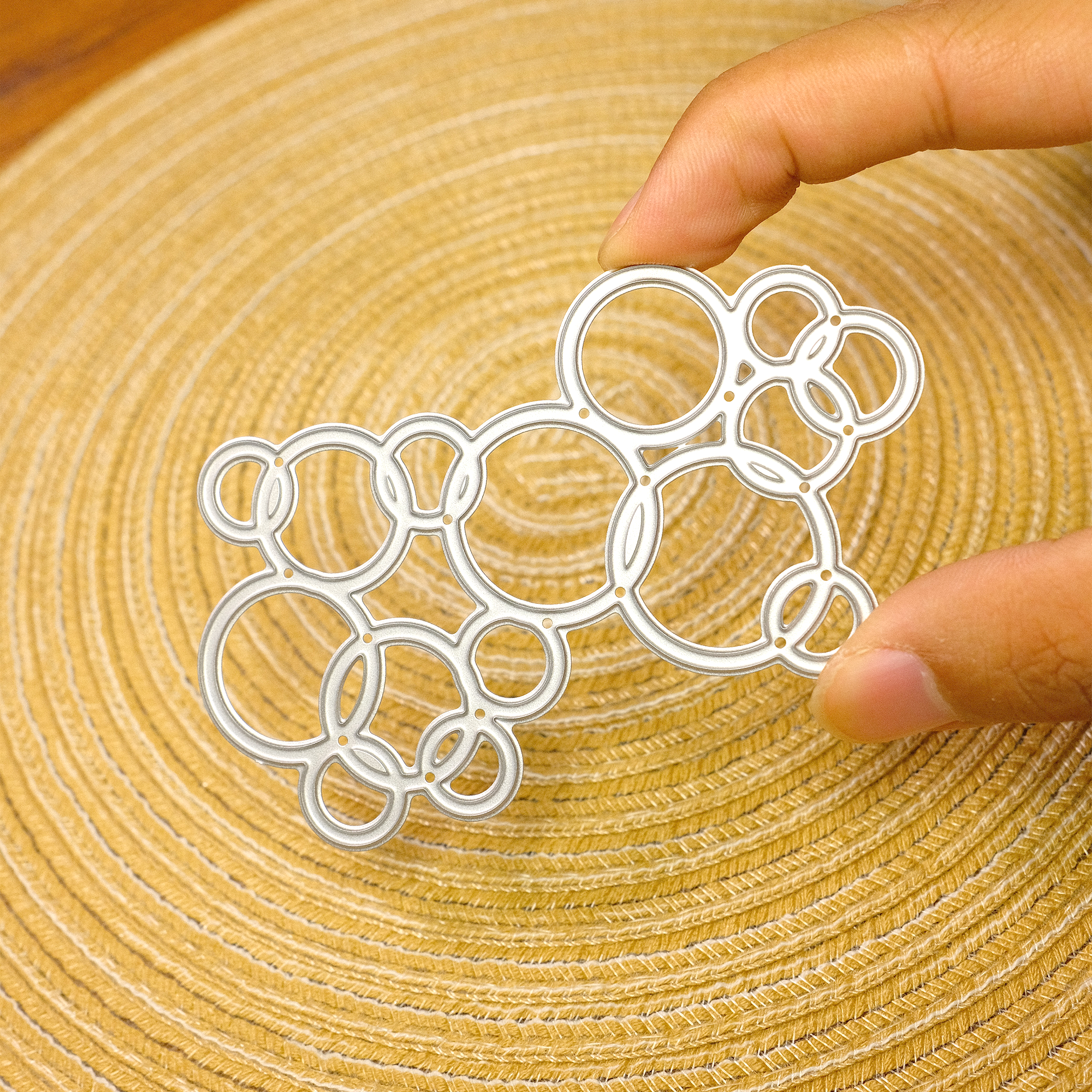 Bubbles Metal Cutting Die Set