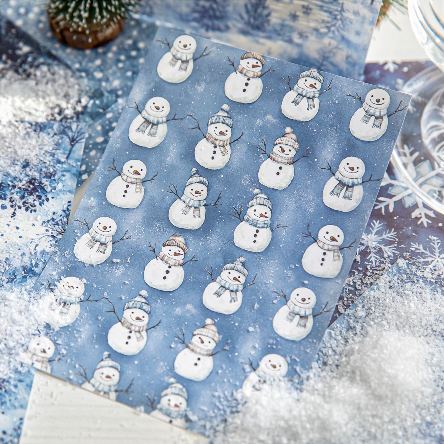 Roaming Autumn and Winter Scrapbooking Paper