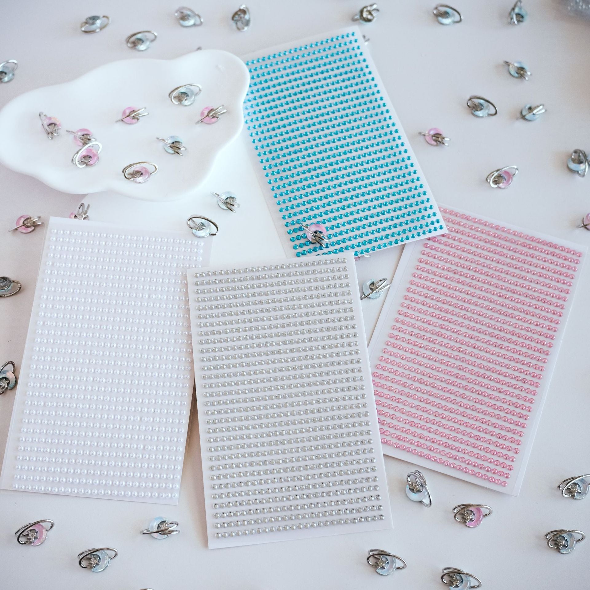 Pearl Diamond Chain Sticker for journaling and scrapbooking