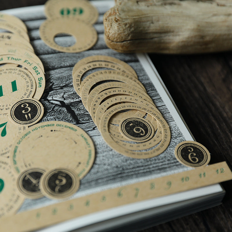 TZ Day After Day Circle Decorative Scrapbook Paper 33PCS